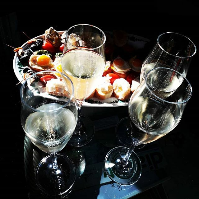 Merry Christmas to all of you 🎄🍾🥂 #growerchampagne #extrabrut #blancdeblancs ift.tt/2ES067H