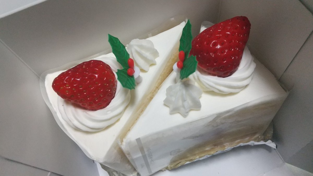 ピエタ ノアレ 彼氏が買ってきたケーキは どこか懐かしいショートケーキ メリークリスマス ケーキ ショートケーキ 懐かしい味 昔の童話にでてきそう