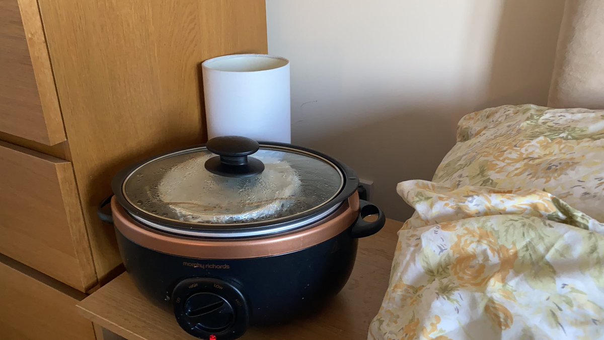 jamclair's tweet image. You know it’s Christmas when you’re steaming  the pudding in the bedroom!