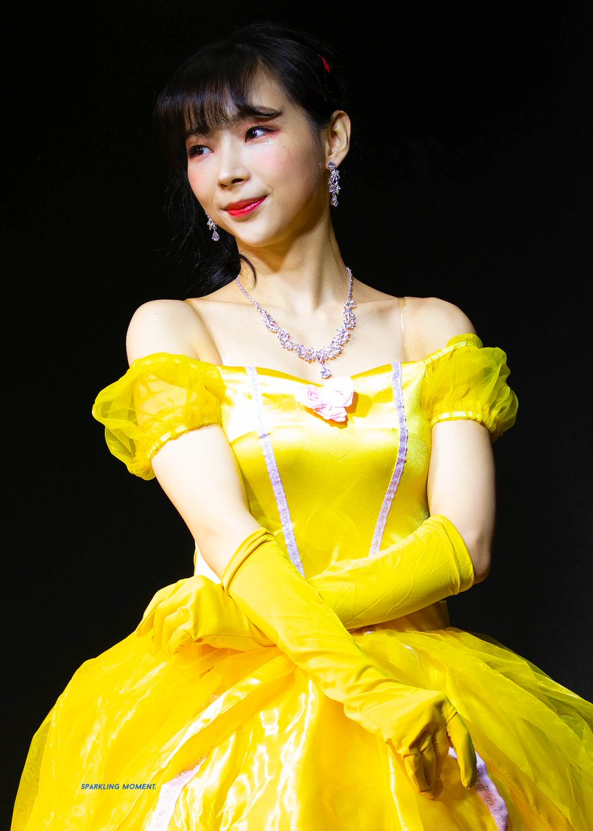 sparkIingmoment's tweet photo. 191221 신주쿠 

#핑크판타지 #PINKFANTASY 
#ピンクファンタジー
#예찬 #YECHAN #イェチャン https://t.co/30CAbDhHMK