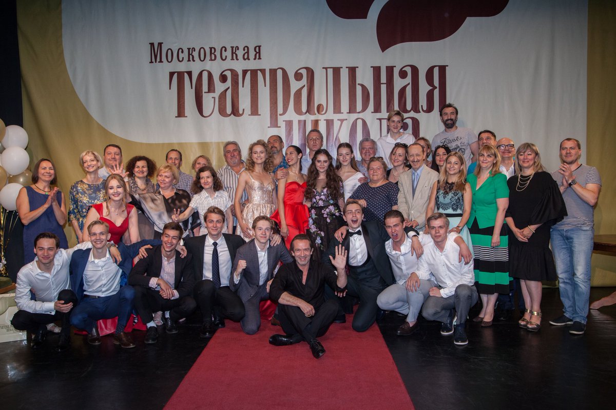 школа табакова в екатеринбурге. театральная школа табакова. московский театральный колледж олега табакова. театральный олега табакова. московская театральная школа имени олега табакова.