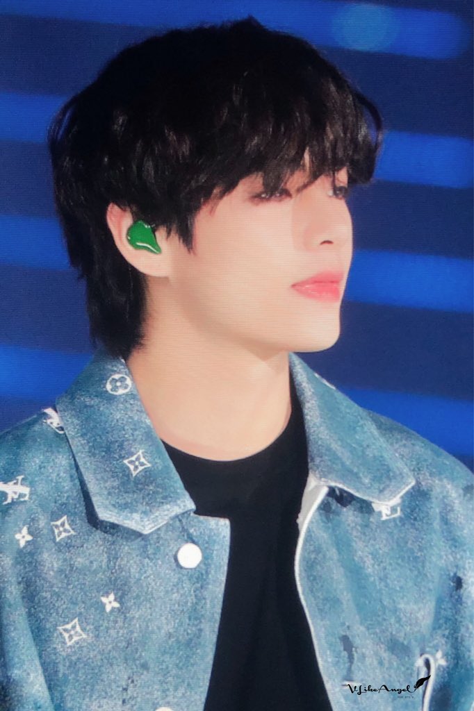 VLikeAngel's tweet photo. 12.25🔔가요대전✨

💫     preview🌟
    Christmas Angel💜🎄

#뷔 #김태형 #V #태형 #태태 #방탄소년단 #BTS #防弾少年団 
@BTS_twt https://t.co/XtmjDu656o