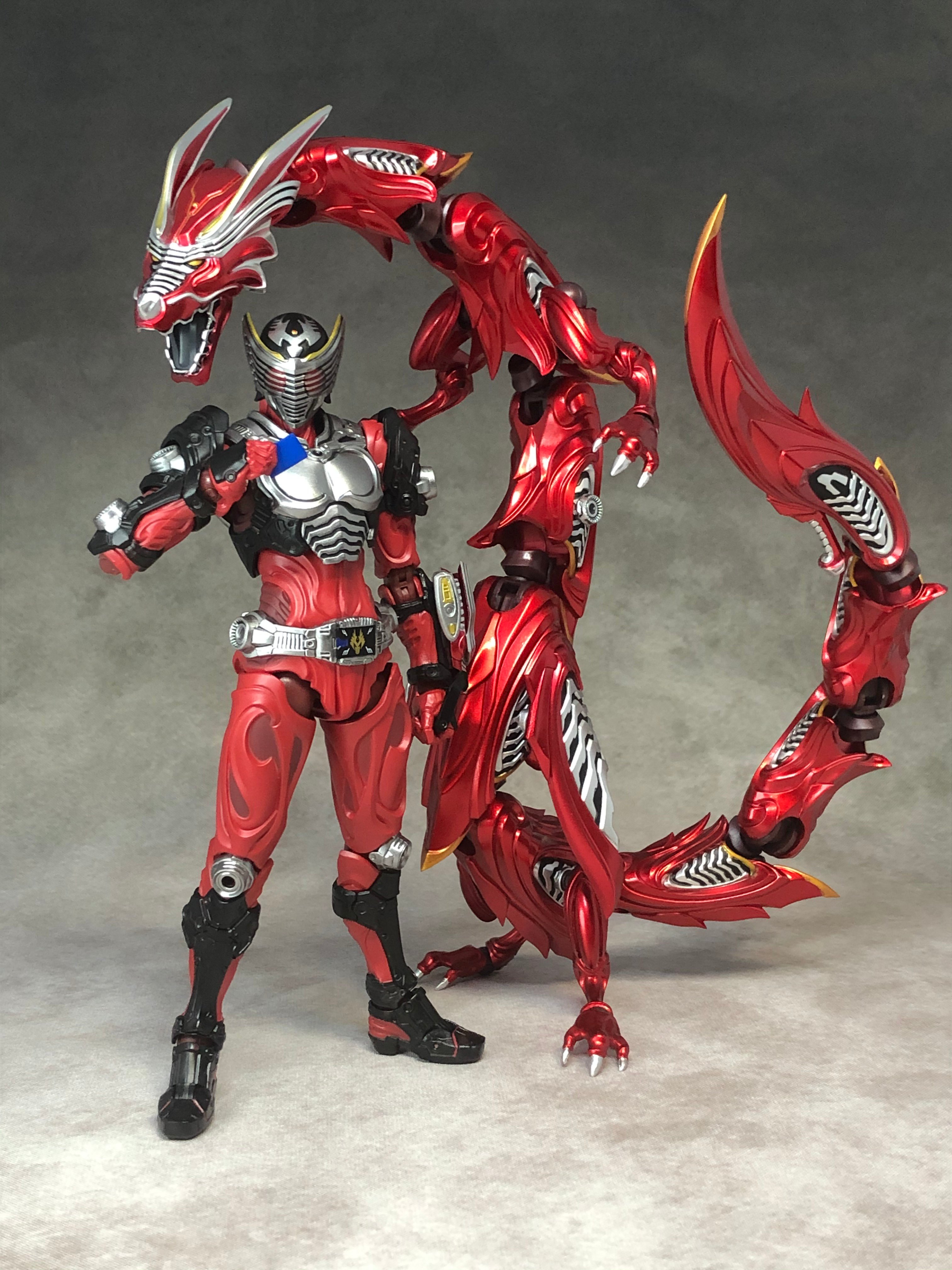 SIC COLOSSEUM 仮面ライダー龍騎 浅井真紀 S.I.C. SUPERIOR IMAGINATIVE COLOSSEUM 商品詳細/造形士ページ