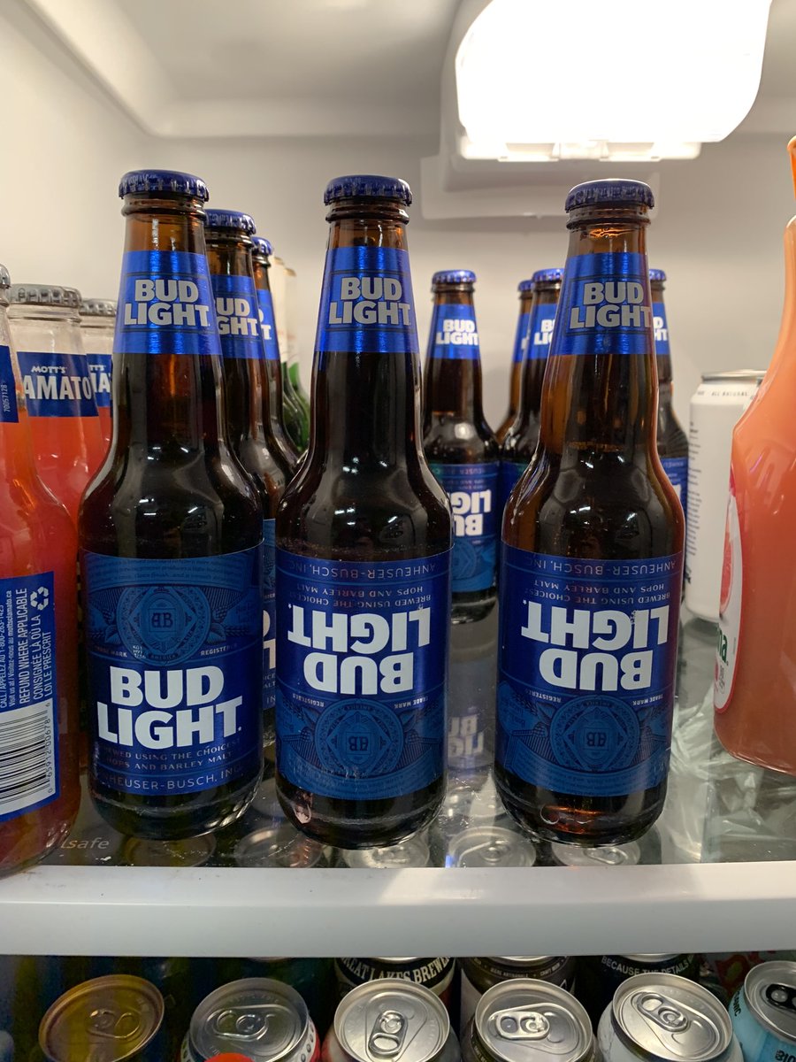 RGriffith77's tweet photo. An upside down Christmas in Nova Scotia! 18 out of 24 bottles in the box came out looking like this. #stilltastesgreat ⁦@BudweiserCanada⁩ https://t.co/7rrkjFFxJj