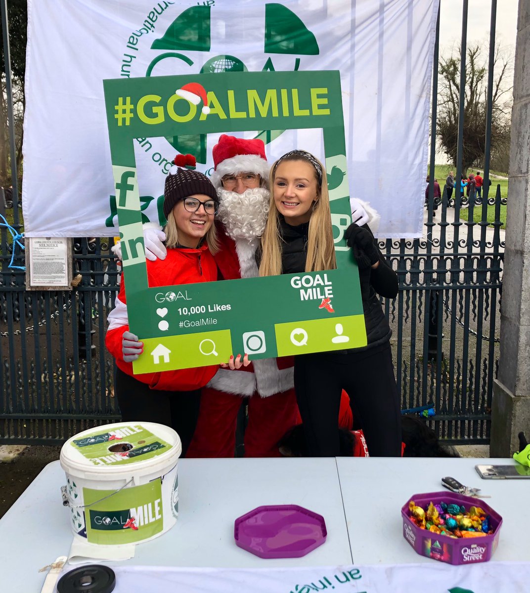 A frosty but merry <a href="/mile_goal/">Goal Mile Doneraile Park</a> #GOALMile  #ChristmasTraditions 🎄🎅🏽