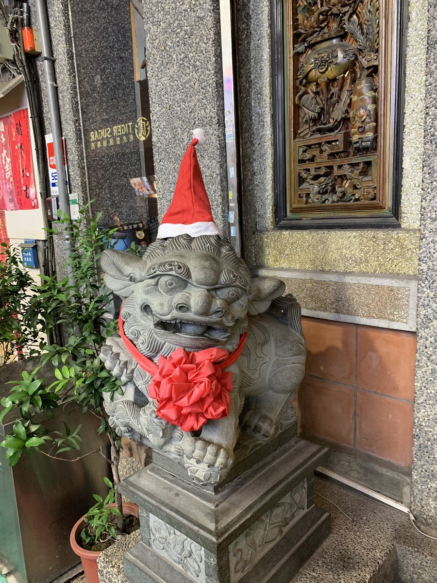 BozinovskaJones's tweet image. Season’s Greetings #globallocal