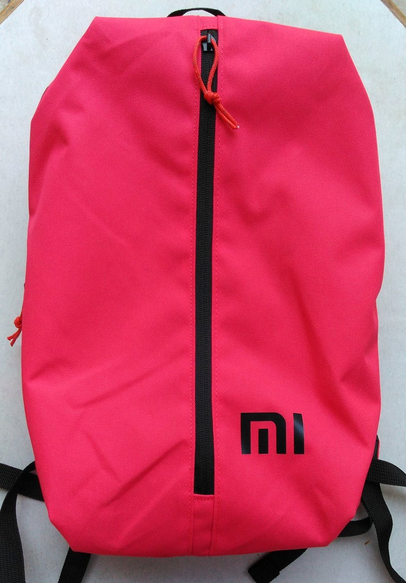 voiceofvivek11's tweet photo. I love this #MiStepOutBackpack ❤️
I'm using it as my college bag and believe me it's super cool. ✨ You can see my college stuffs and this bag can carry all the stuffs easily.
Benefits: small + light weight + looks cute. 😍
@XiaomiIndia @RedmiIndia @manukumarjain @s_anuj @ankitv https://t.co/VcIihnsM2d