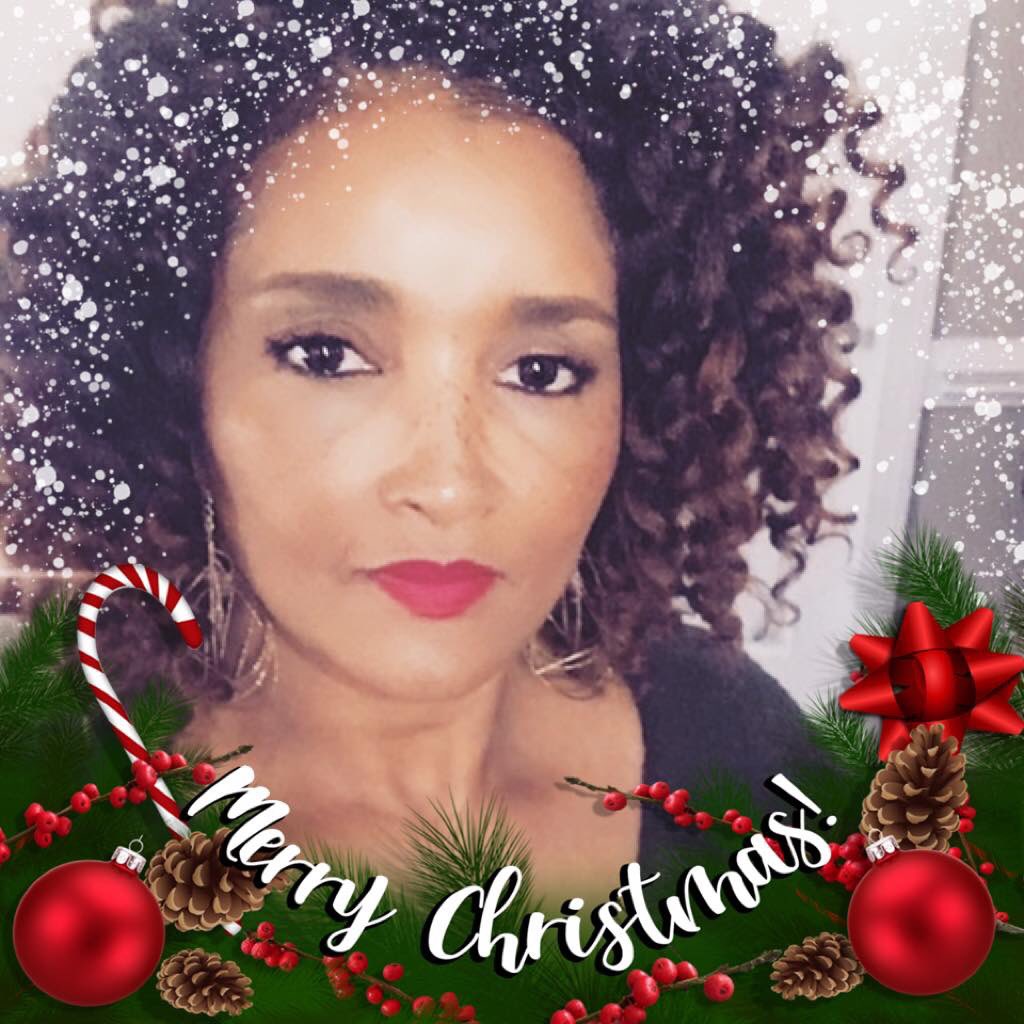 belladecor4you's tweet photo. Merry Christmas 🙏🏼🎁🎄
.
May your Home be warmed by the Love of the savior, your heart wrapped in his Peace and your New Year filled with overflowing Joy🙏🏼❤️
.
#christmas #happyholidays #family #funtimes #merrychristmas #wednesdayvibes https://t.co/ZnO8k7qYxZ