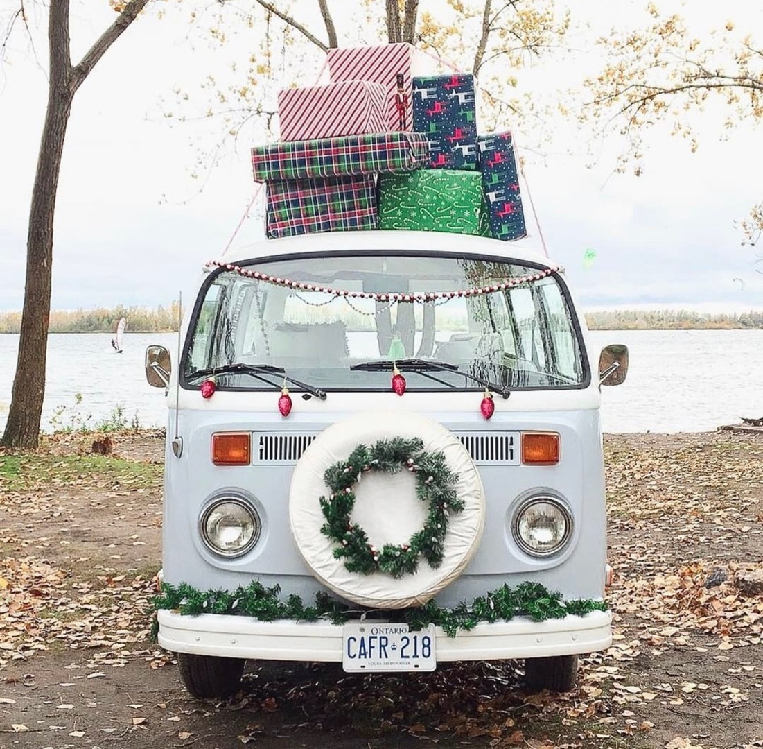 duvalvolkswagen's tweet photo. Toute la famille #DuvalVolkswagen souhaite de joyeuses fêtes à tous, y compris ceux qui laissent leurs décorations de Noël jusqu'en février! 😉🎅 #DuvalAuto
👉 https://t.co/j3mpXJ72kp https://t.co/O4qe7Cx96h
