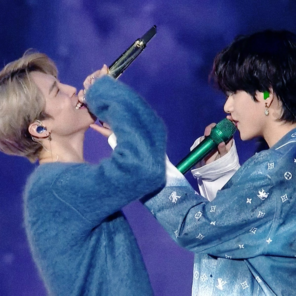 vmins_'s tweet photo. 191204                                    191225 https://t.co/T0IkJSJ9rk