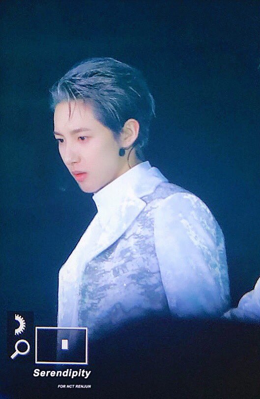 serendipity_323's tweet photo. 191225

#런쥔 #RENJUN #NCT_DREAM https://t.co/W7jkyiqh7d