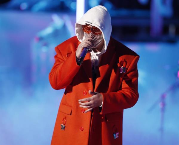 SoyNuevaPrensa's tweet photo. Bad Bunny estrena video musical - https://t.co/DnRekVLTLL

#SoyNuevaPrensa #BadBunny #Estreno #Música #NuevoDisco #VideoMusica #Cultura #Espectáculos https://t.co/YEtuVZ3L9v