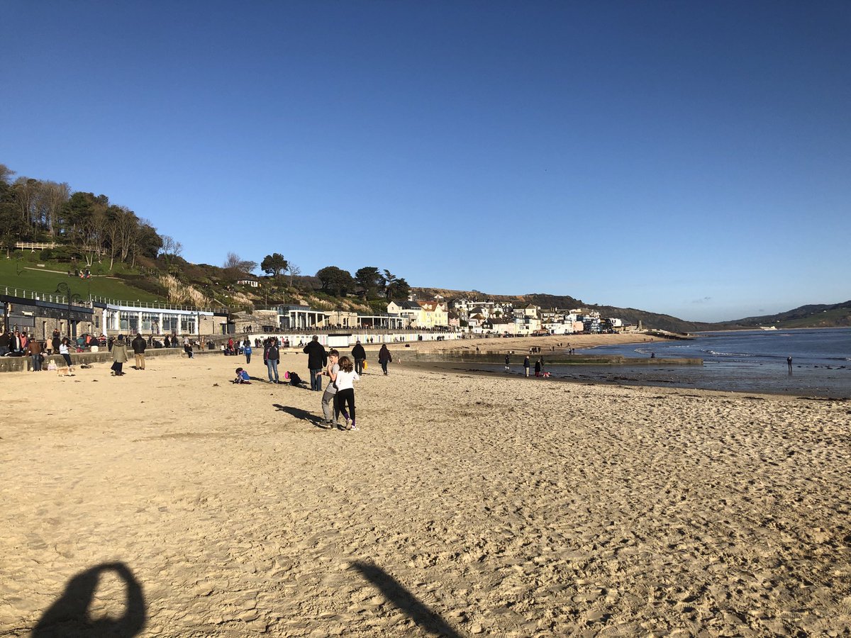 Down at Lyme Regis for a Xmas day stroll. Feels like one of those movies pretending to be xmas while filming in the summer