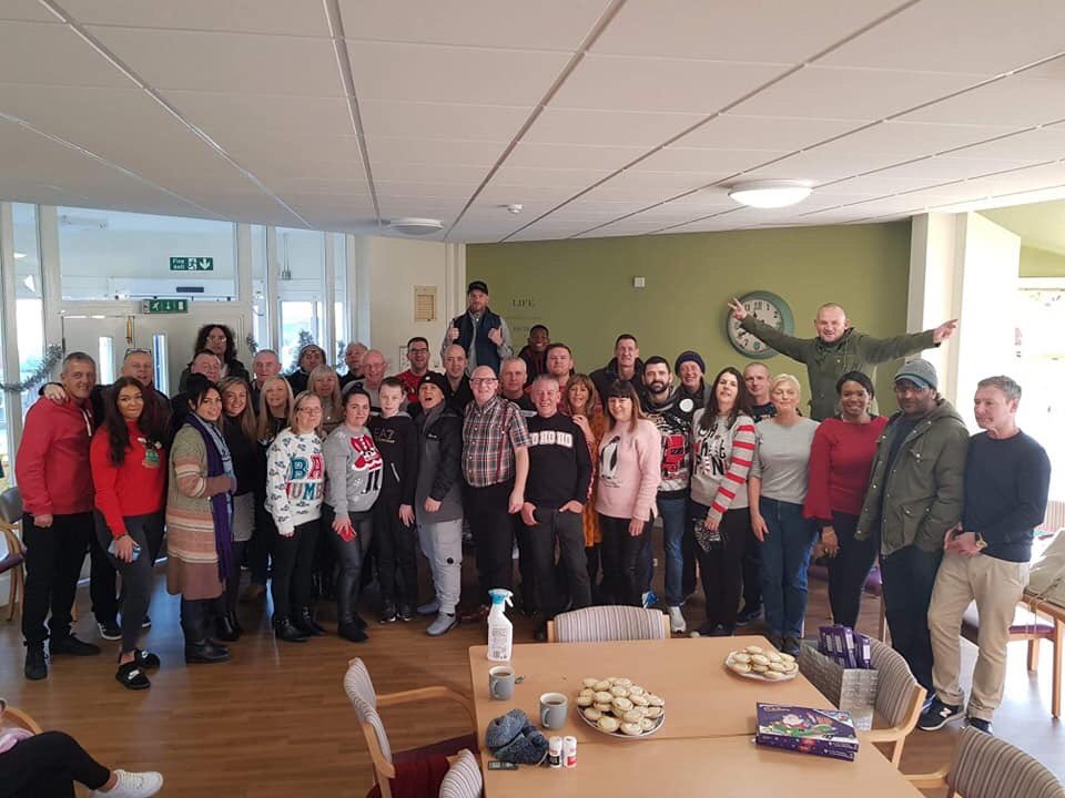 nicolaplumb1's tweet photo. Happy Christmas from Team Blackpool 😍 @Empowerment_ @LivedTeam @MikeCrowtherEMP https://t.co/fPJoWScSsk