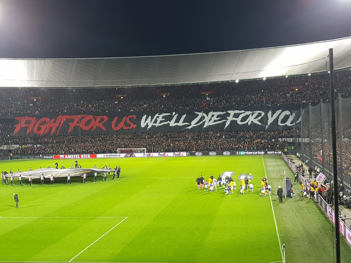 RS1908SC's tweet photo. I❤De Kuip
#Stopfeyenoordcity #reddekuip #southside1908 https://t.co/JHRiH7HUPk