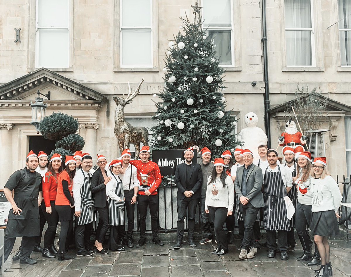 The Abbey Hotel team would like to wish everyone a wonderful Christmas! 🎄🥂✨