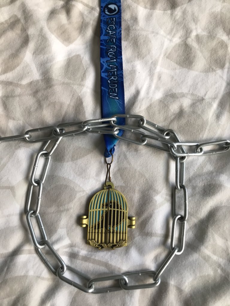 Run_Just_Run's tweet photo. Picked up my medal for @BeyondMarathon #EscapeFromMeriden from my ‘chained’ team mate this morning at @parkrunUK. My 1st ultra race back mid November when we did 80.1 miles. @racecheck #visorclub @UKRunChat @runr_uk @247running @dads_running @Orchard_Eagles https://t.co/eTpNQ9SSWZ