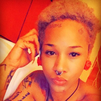 #NewProfilePic https://t.co/nLap2YPjio<a href="/tag/newprofilepic"class="tags">#NewProfilePic</a>