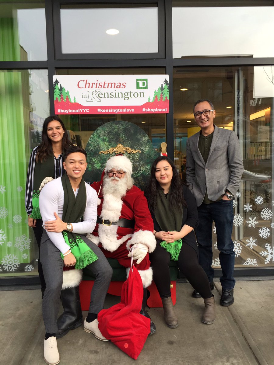 Team Kensington celebrating Christmas over a dinner. Thank you team for making it fun! Merry Christmas and happy holiday! <a href="/MichelleMobarr2/">Michelle Mobarrez</a>