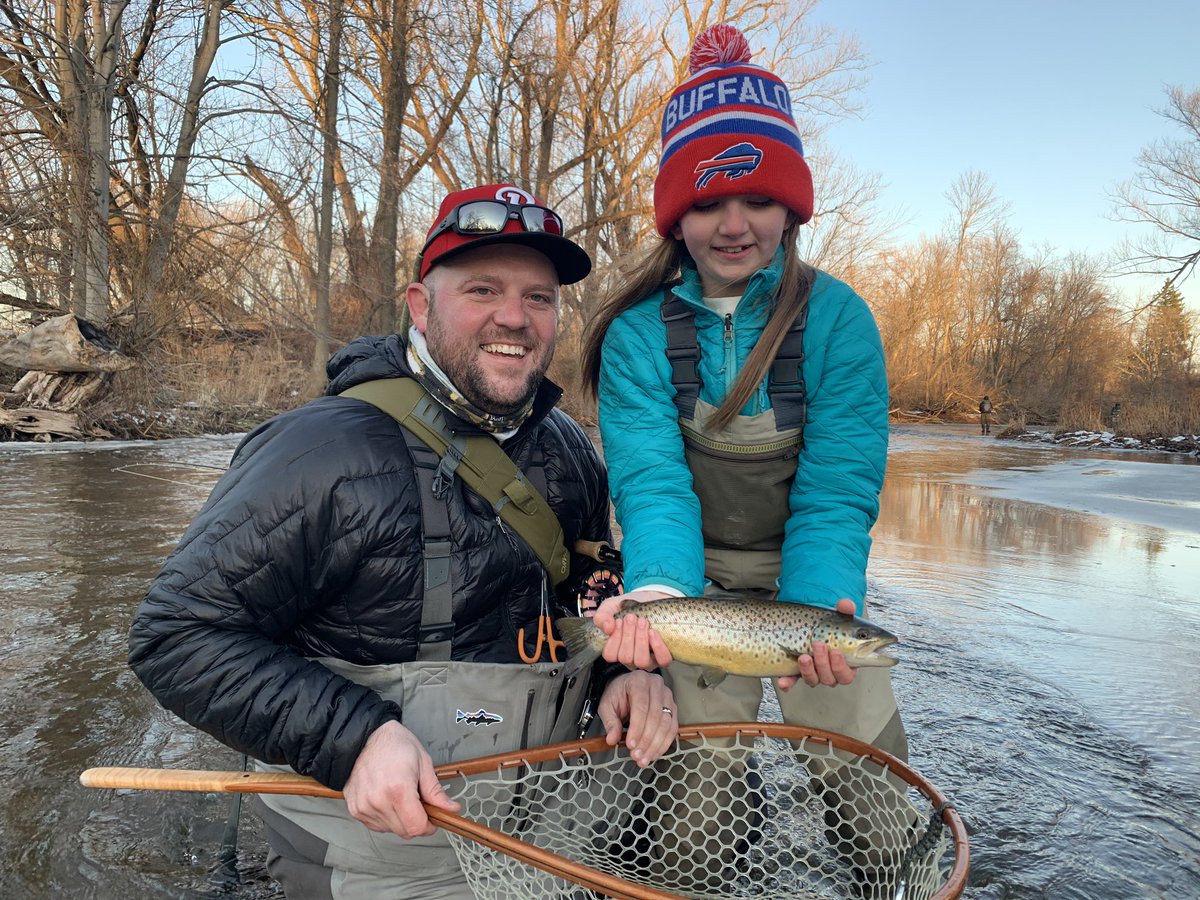 SkHollenbeck's tweet photo. A little family adventure. #flyfishing #fishny #5050onthewater https://t.co/Xf7BXPmj6f