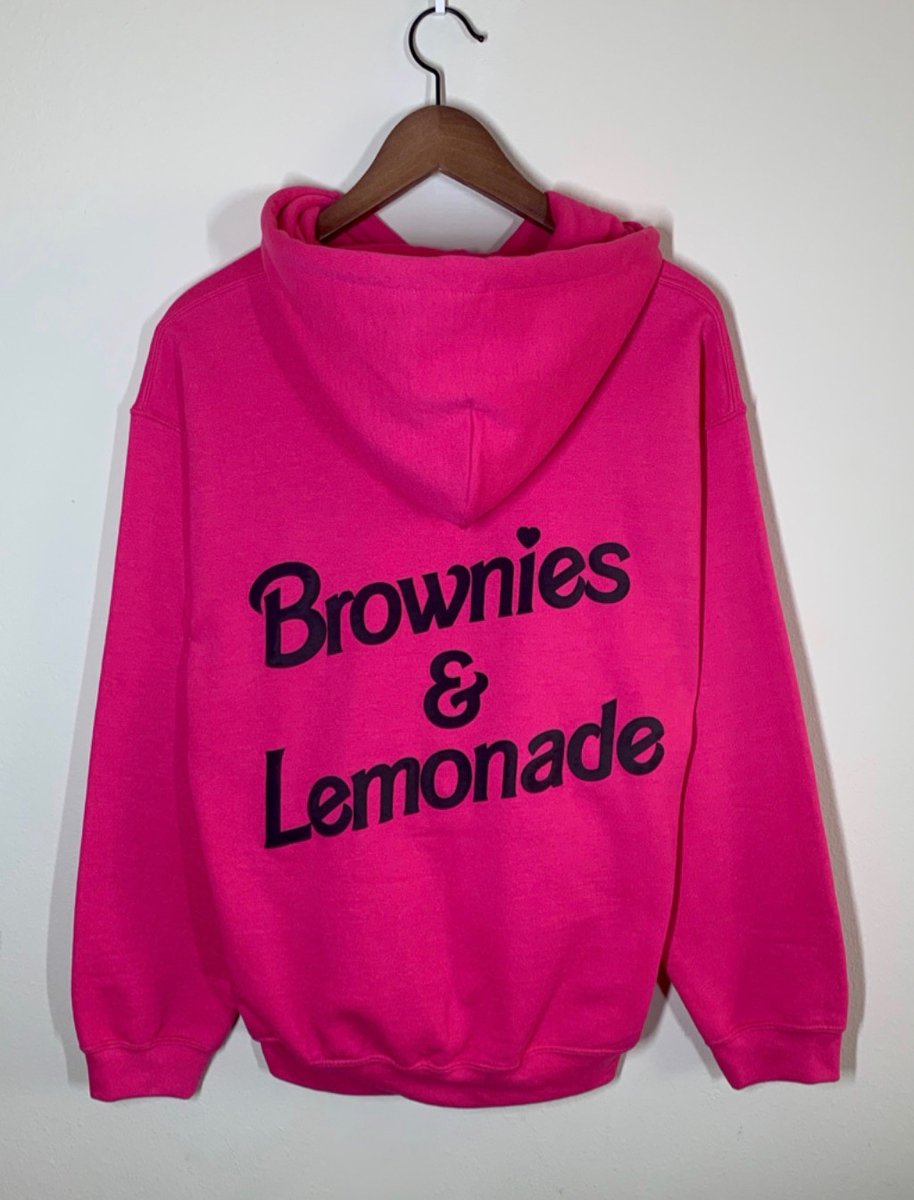 *Contest Time*

Since we're in the Holiday spirit today, we decided to giveaway a pink B&amp;L hoodie

To enter:
- retweet this
- text us at +1(323)332-1651
- tag a friend

Must be following us to qualify, contest ends tomorrow. Good luck.

Merry Christmas y'all