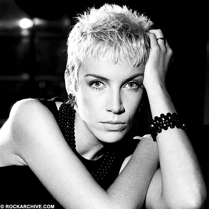 Happy Birthday, Annie Lennox! 