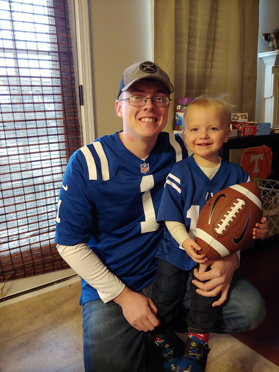 ambrown1022's tweet photo. @JimIrsay Want to nominate my husband Derrick (no twitter). 7 years active duty military and amazing dad to 2 young boys, one with special needs. He is always there for us, his squad, and his community. We cheer on the team from every duty station we have! Currently Ft Campbell, KY. https://t.co/UI4giOLb02