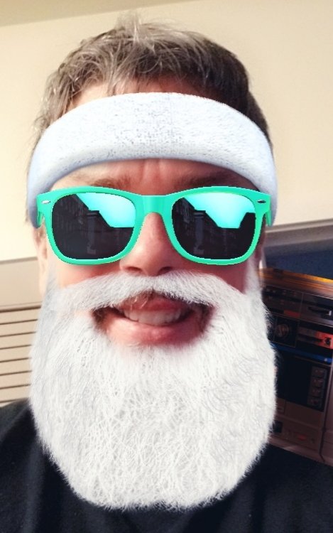 Merry Christmas from Redmond Washington USA!

#MerryChrismas #washingtonstate  #HomeAlone #SpiritOfChristmas #redmond