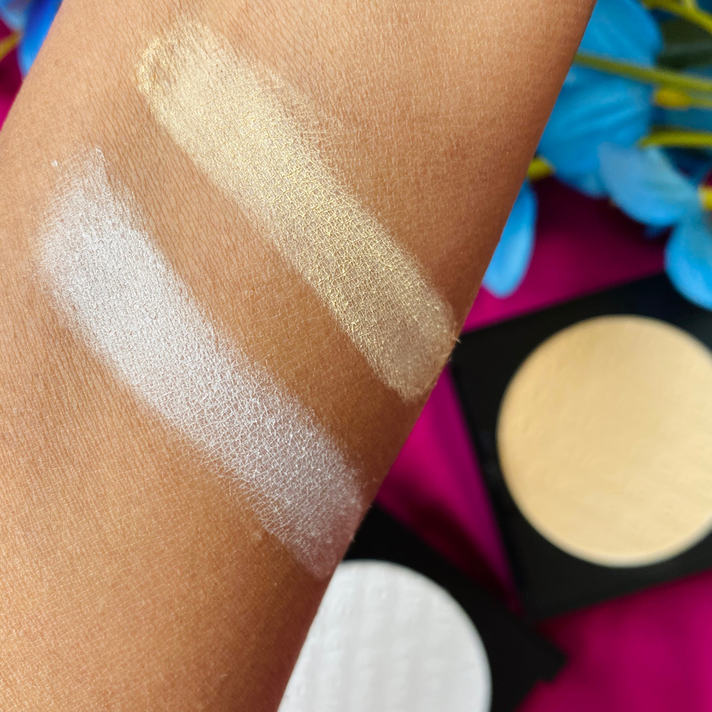 trySUGAR's tweet photo. Pooja Raina playing it right with our newly launched Powder Play range.
Products used:
Powder Play Translucent Compact
Powder Play Banana Compact

Shop now https://t.co/Rm2n71ExgR

#TrySUGAR #SUGARCosmetics #PowderPlay #OilControl #FlawlessFinish #Matte #MatteFinish #Compact https://t.co/2f24Fwyt2v