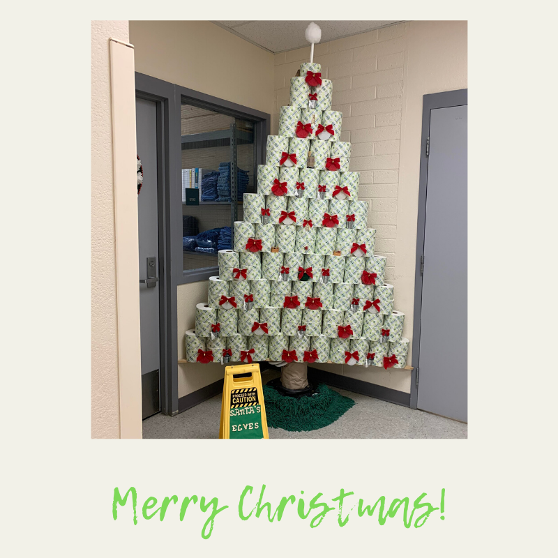 SupplizeInc's tweet photo. From all of us here at Supplize, wishing you a very Merry Christmas! https://t.co/HedYXJALDk