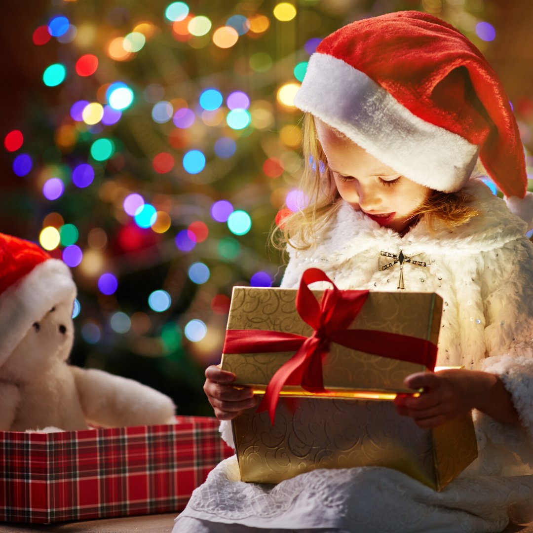 TruthPolygraph's tweet image. Our warmest wishes to you and yours for a wonderful and happy holiday season!

#TruthVerificationLLC #MerryChristmas #HappyHanukkah #JoyousKwanzaa #Merry #Peace #Joy #Family #Friends #Shelby #NC