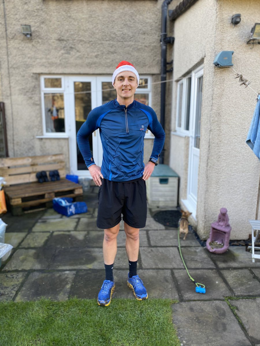 JoeSGriffiths's tweet photo. Christmas Day trail run 🎅 https://t.co/iYEZwYn1XG