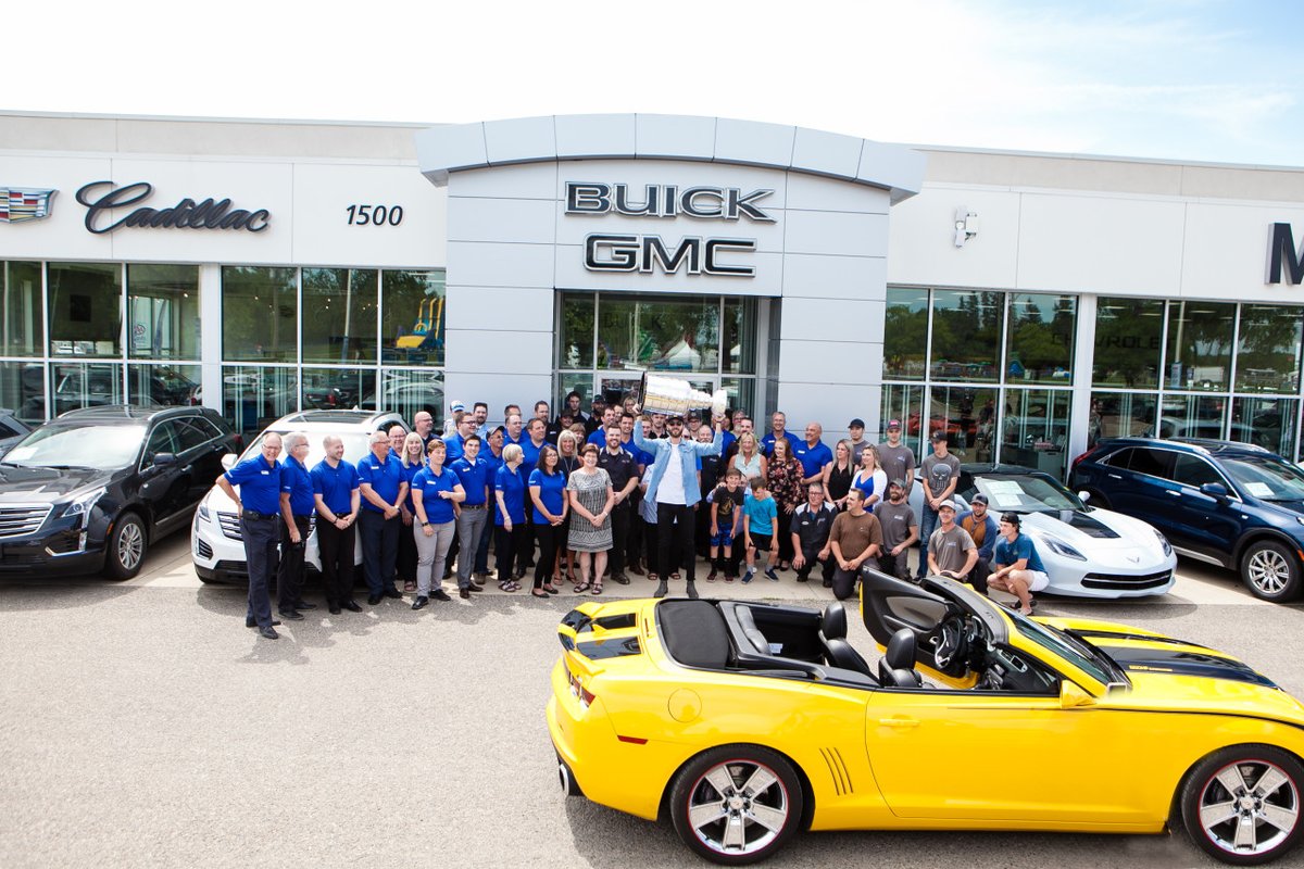 🎄🎄  Merry Christmas and Happy Holidays 🎄🎄

From our Murray Family to yours, we wish you the most amazing day filled with love, laughs, great eats, and so much more 🎄🎄