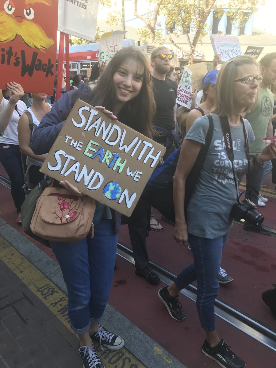 Tell Grandma and Grandpa all you want this season is for them to step up their game in 2020, solving climate change: 

Patiently help them join at eldersclimateaction.org

#climatechange #environment #globalwarming #climatestrike #eldersclimateaction #gretathunberg