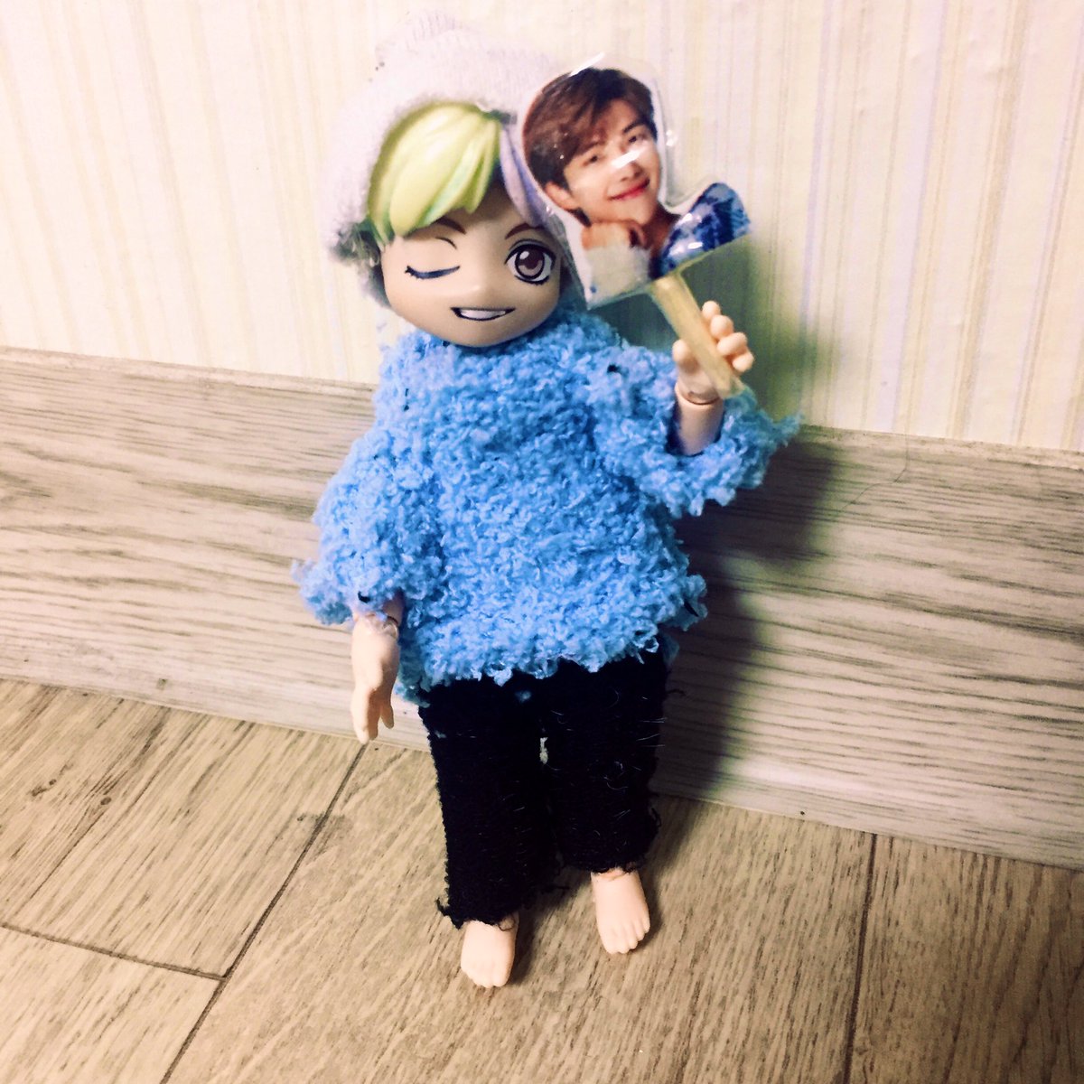 Mattel_Yoon's tweet photo. 먹고 남은게 아까워서😭
한번 끄적거려 봅니다 ✨⭐️

#윤몽이네
#Mattl #BTS 
#오비츠 #오비츠11 #레모나 https://t.co/NbBRvbnJTO