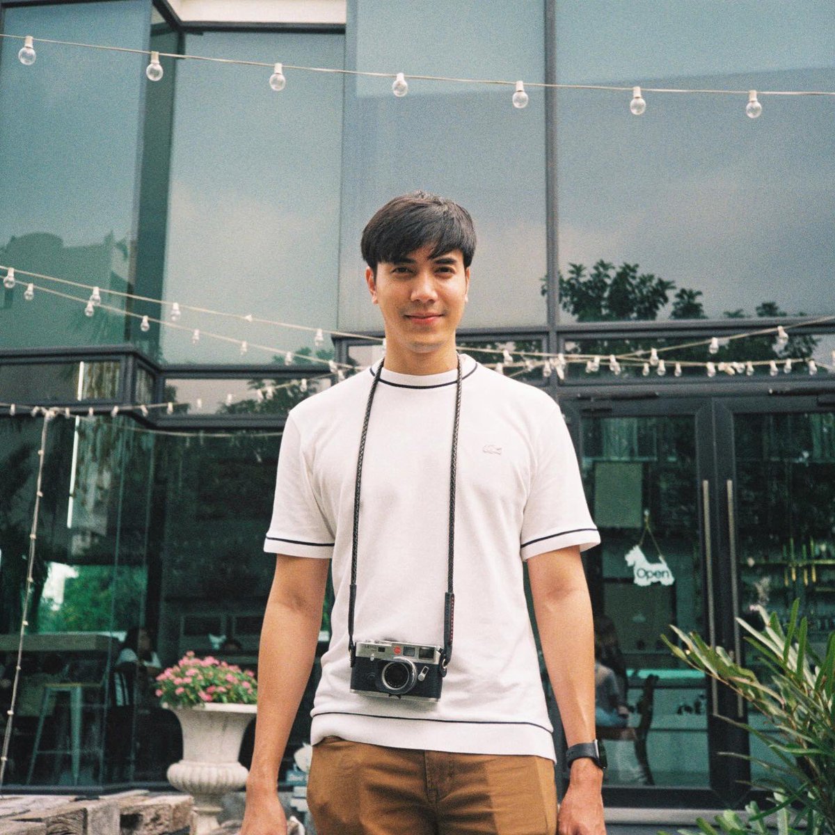 maioomvnfc's tweet photo. Merry Christmas na ka🎄🖤💛 @mai_warit @OomeisayaH 
#maiwarit
#oomeisaya
#Ch3Thailand 
#25Dec2019
Tks cre on pic https://t.co/IWPZ3jKRIT