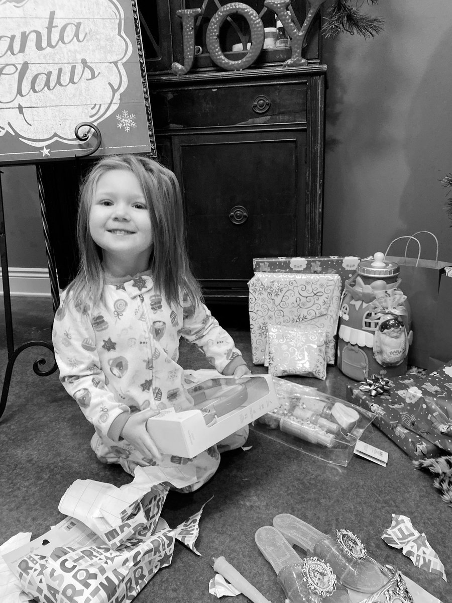 haleyycase's tweet photo. Santa Babies❤️🌲
#christmas2019 https://t.co/XL2PTjUqPk
