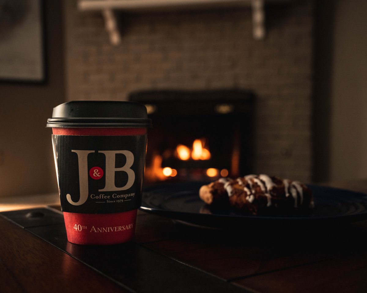 JandBCoffee's tweet image. Merry Christmas from J&amp;amp;B! We hope your holiday is merry and bright! #jandb #locallubbock #lubbockcoffee #coffeeshop #merrychristmas #happyholidays
