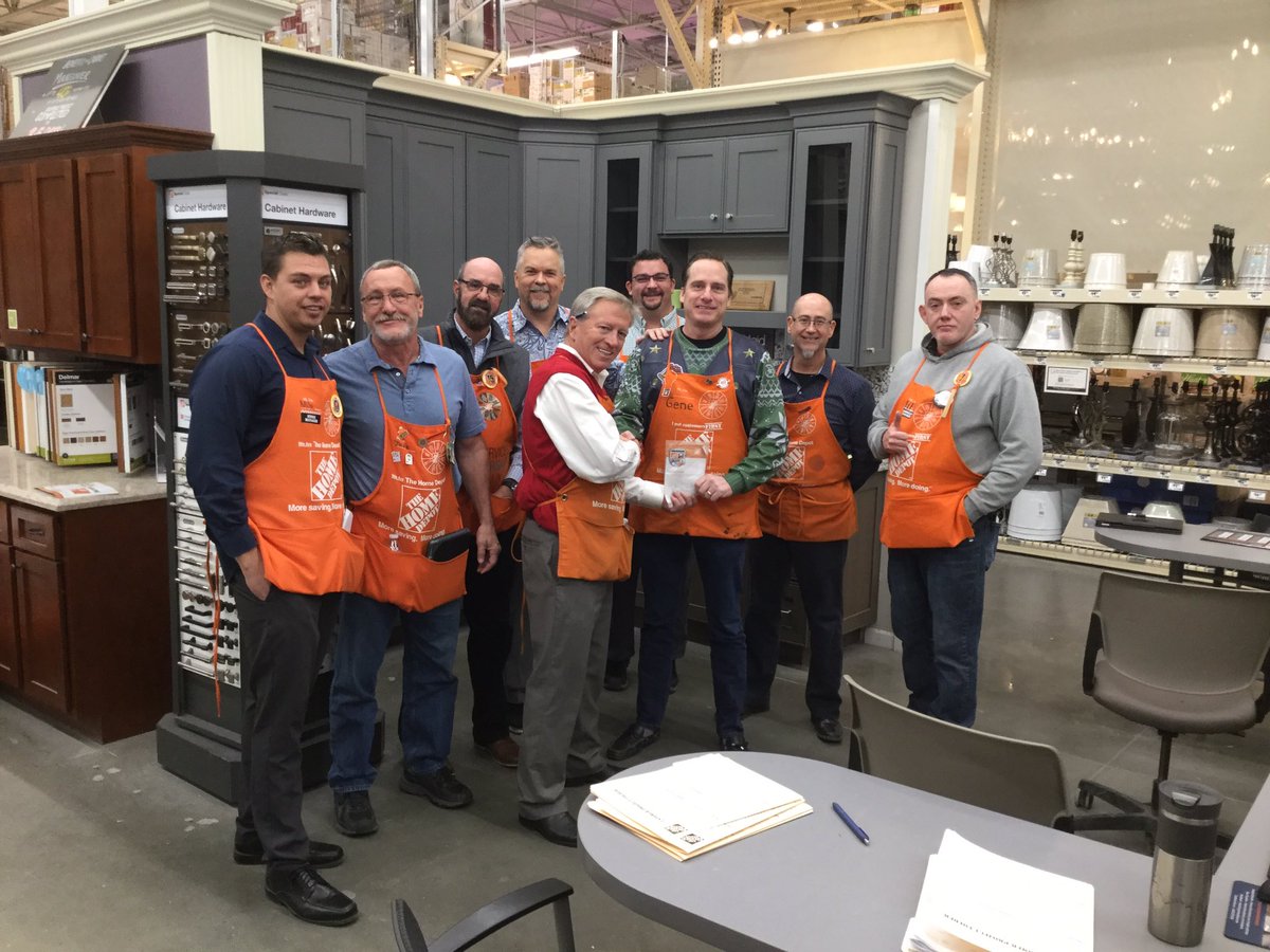 Great Christmas Eve store walk at 1519 and 1540.
Rock star Gene received a homer for HUGE SALES leads in last 60 days @thd_jeffclark <a href="/THDNick/">Nick Shelton</a> <a href="/THDYuda/">Yuda Arbeli</a> <a href="/gwaltershdi/">Greg Walters Denver West HDI Sales Manager</a> @AnthonyFlorez40