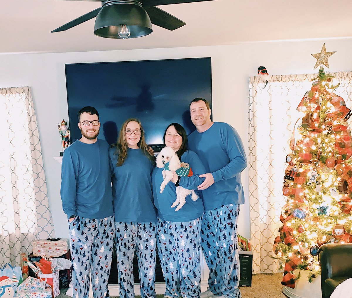 Merry Christmas! 🎄🎁