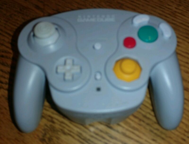 DealDonkeyUS's tweet photo. 27 bucks -------- RT if good deal | like if like! #eBay #deal #Gamecube #GC #WavebirdWirelessController 
🔗 https://t.co/uwubkeOhmN https://t.co/L00Hzlfg7B