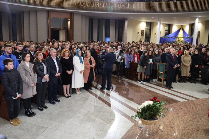 Voir l'image sur Twitter