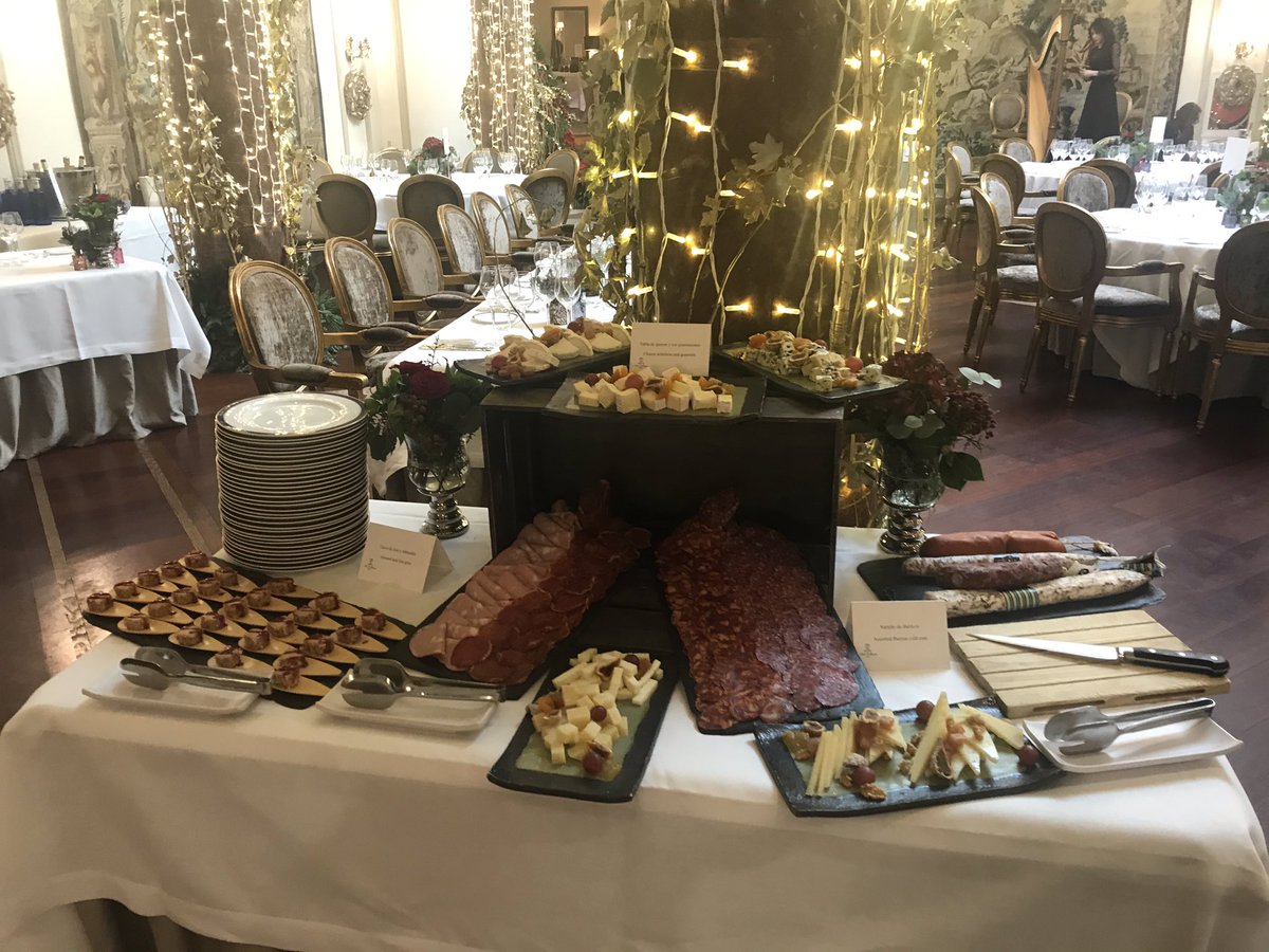 FbDvg's tweet image. Happy #ChristmasDay @HotelWellington