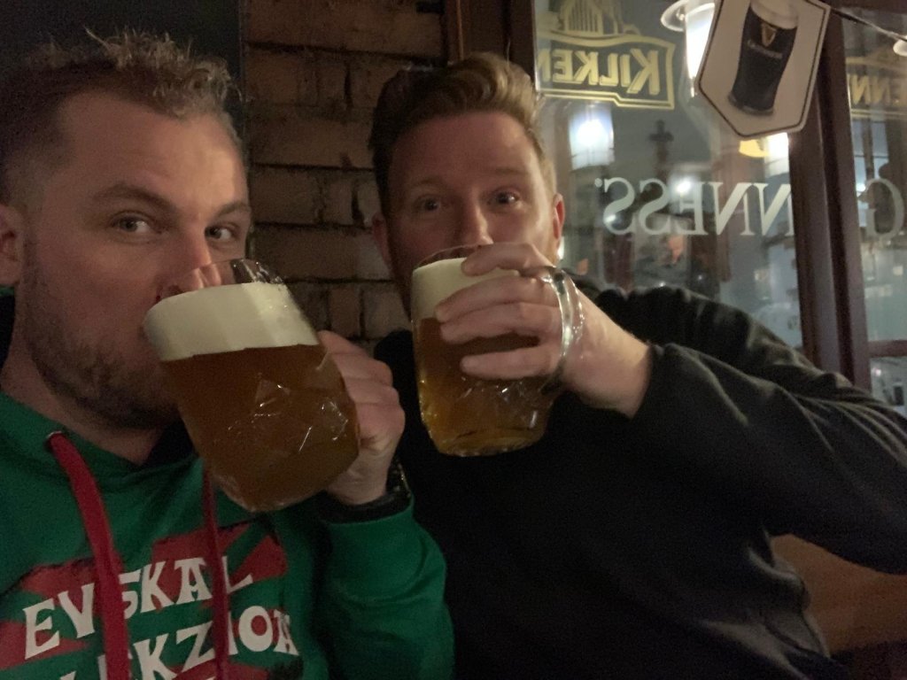 lars_v_g's tweet photo. 5.0.2. Brno https://t.co/ubZ9K5TuEg https://t.co/DU9AXzuZNQ