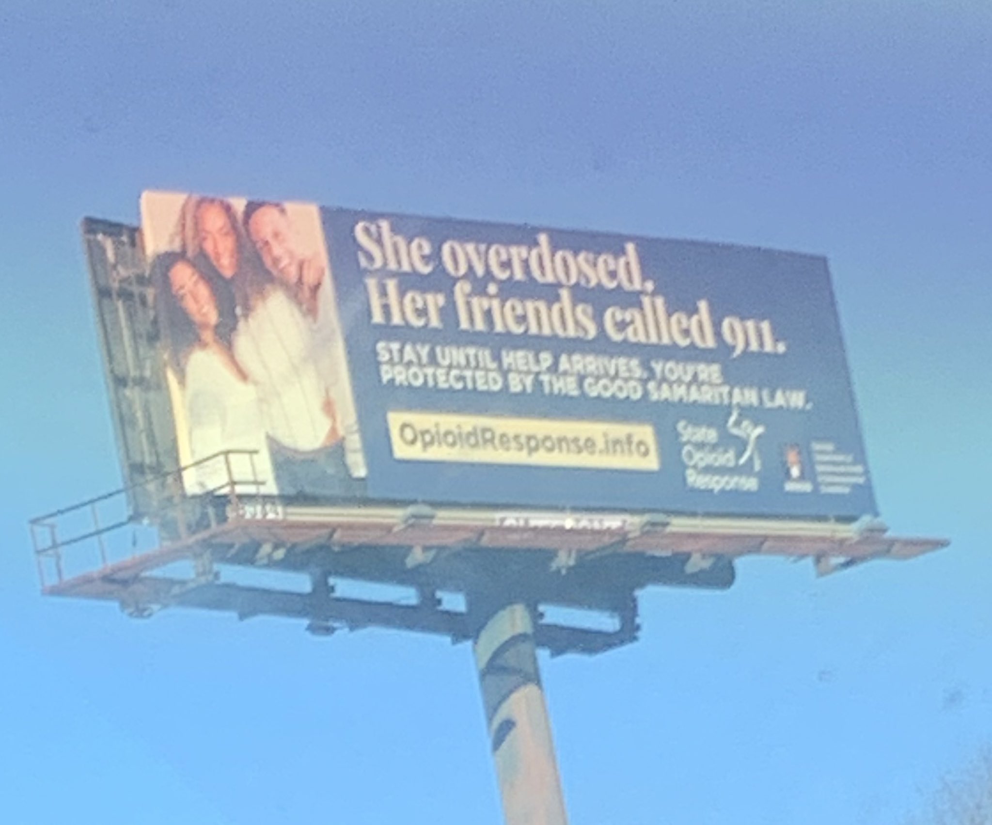 You are protected by the Good Samaritan Law!!!! Please call if your friend overdoes. Narcan is too readily available to not save their life!!!!! PLEASE SHARE THIS MESSAGE!!!! It’s so important!!!!!! https://t.co/n2wrUKSj0u