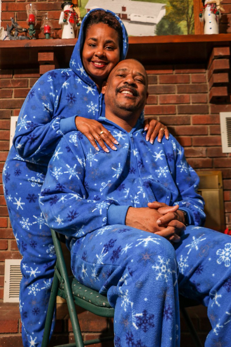 President_Pill's tweet photo. The weather outside is frightful. But these smiles...delightful. https://t.co/MxDns33brM
