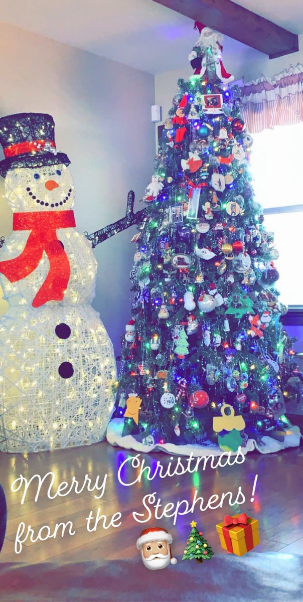 myturntobebrave's tweet photo. Merry Christmas to you and yours from Bekah and Harli!!! We are thankful for each any everyone of you in our lives! ❤️🎁🎄🎅🏼 #blessed #christmas2019 #evenstephens https://t.co/LDYobALNYC
