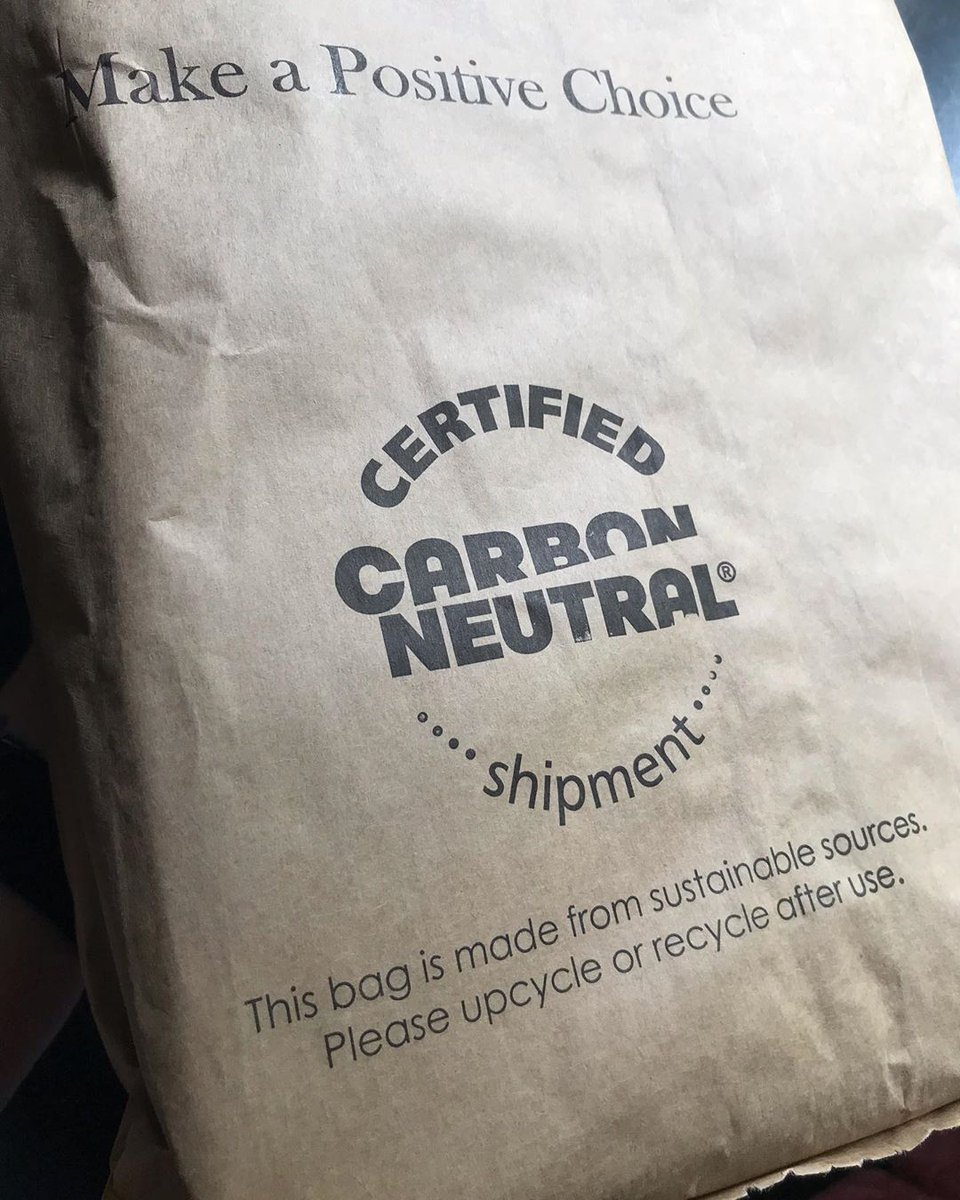 WillsVeganStore's tweet photo. Carbon Neutral vegan sneakers, vegan handbags, vegan wallets, vegan dress shoes.. all the products we make.
Every shipment we make and every return you send back to us is Carbon Neutral.
#makeapositivechoice #veganfashion #sustainablefashion #ethicalfashion https://t.co/4WBL4y4EI7