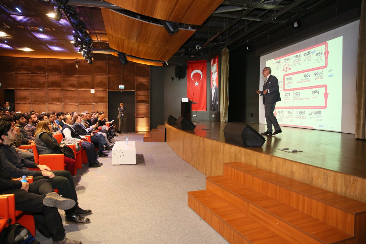 AbdullahGul_UNV's tweet photo. Kerem Taş #AGUTalks'ta Konuştu
@aguyouth'un organize ettiği programda konuşan uluslararası üst düzey yönetici Kerem Taş, otomotiv sektörünün tarih boyunca gösterdiği gelişmeye, teknolojik yeniliklere ve gelecekte sektörün ulaşacağı noktaya değindi. https://t.co/q5vbAkBq0R