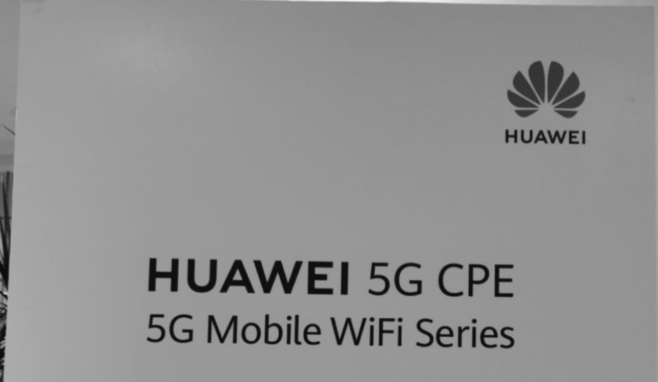 YAASSEEER's tweet photo. اجهزة  هواوي الجديدة 
5G Mobile WiFi Series 
ستحمل جميعها معالج Balong 5000

#Beyondspeed
#سرعة_لا_تضاهى https://t.co/UPNtq84zTv